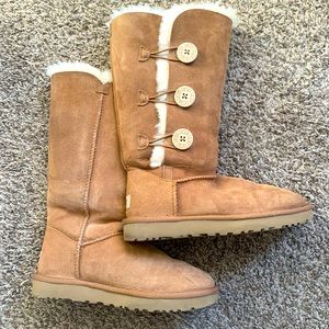 UGG Bailey Button Triplet II Boot